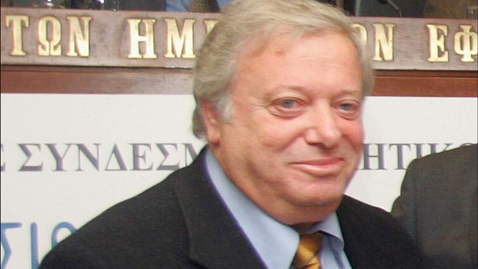 Πέθανε ο δημοσιογράφος Νίκος Αντωνιάδης