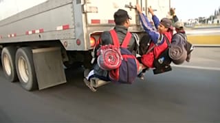La carovana dei migranti si avvicina al confine Usa