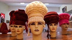 Kazılarla çıkarılan 2 bin 300 yıllık şapkalar yeniden tasarlanıyor
