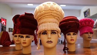 Kazılarla çıkarılan 2 bin 300 yıllık şapkalar yeniden tasarlanıyor