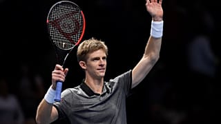 Kevin Anderson asks crowd to sing 'happy birthday' to his wife at after tennis match