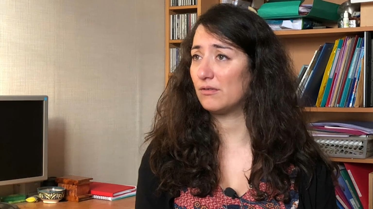 Gli attentati di Parigi, tre anni dopo: "Io, sopravvissuta"