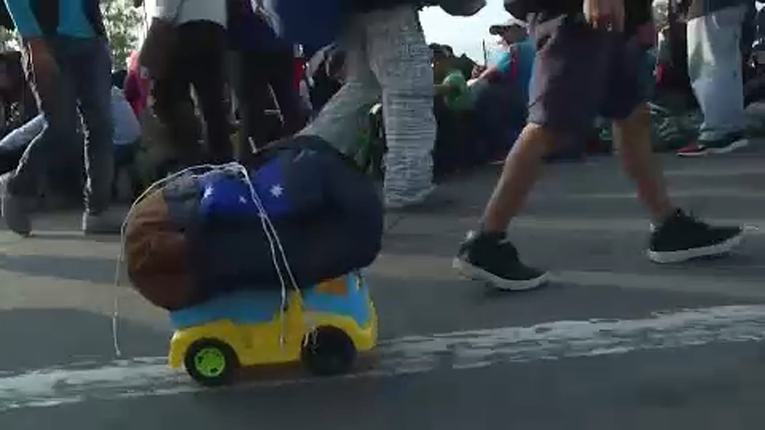 Um mês de "caravana" rumo aos EUA