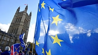 UK and EU hammer out draft Brexit deal in test for Theresa May