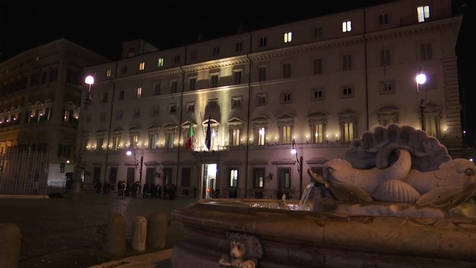 Vertice a Palazzo Chigi: "La manovra non cambia"
