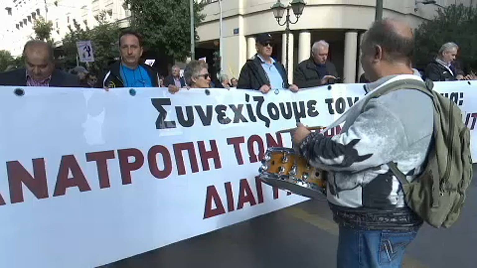 ΑΔΕΔΥ: Το δημόσιο υπολειτουργεί λόγω των ελλείψεων