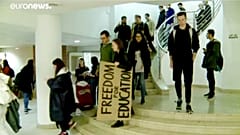 A kormány intézkedései ellen tiltakoztak az ELTE-n