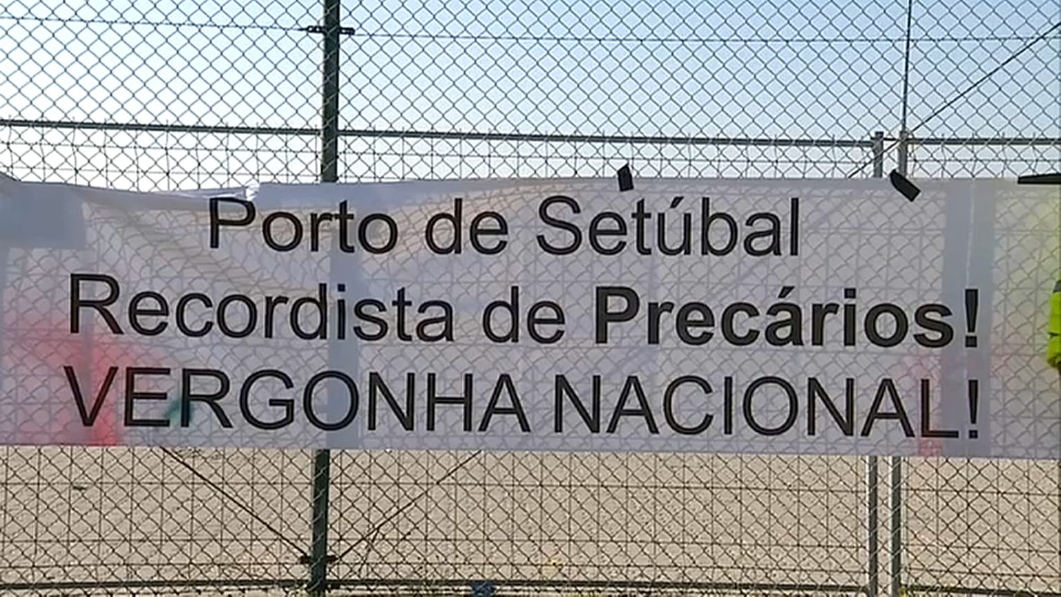Greve no Porto de Setúbal afeta Autoeuropa