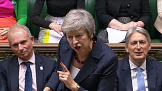 Brexit : démissions en cascade au gouvernement britannique  