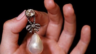 Un bijou de Marie-Antoinette pulvérise tous les records