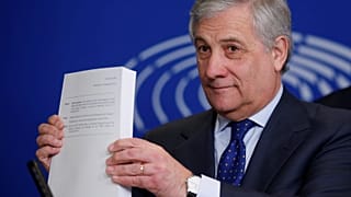 Barnier promises "full control" for UK after transition period