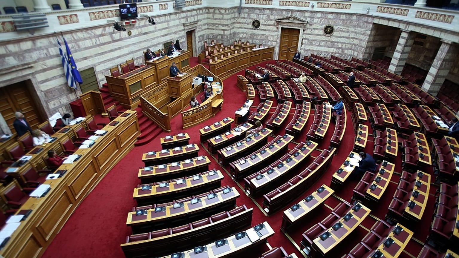 Μέτρα στήριξης των πυρόπληκτων και μειωμένος ΦΠΑ στα 5 νησιά