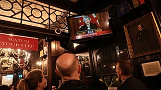 Brexit, May: "Andrò fino in fondo" 