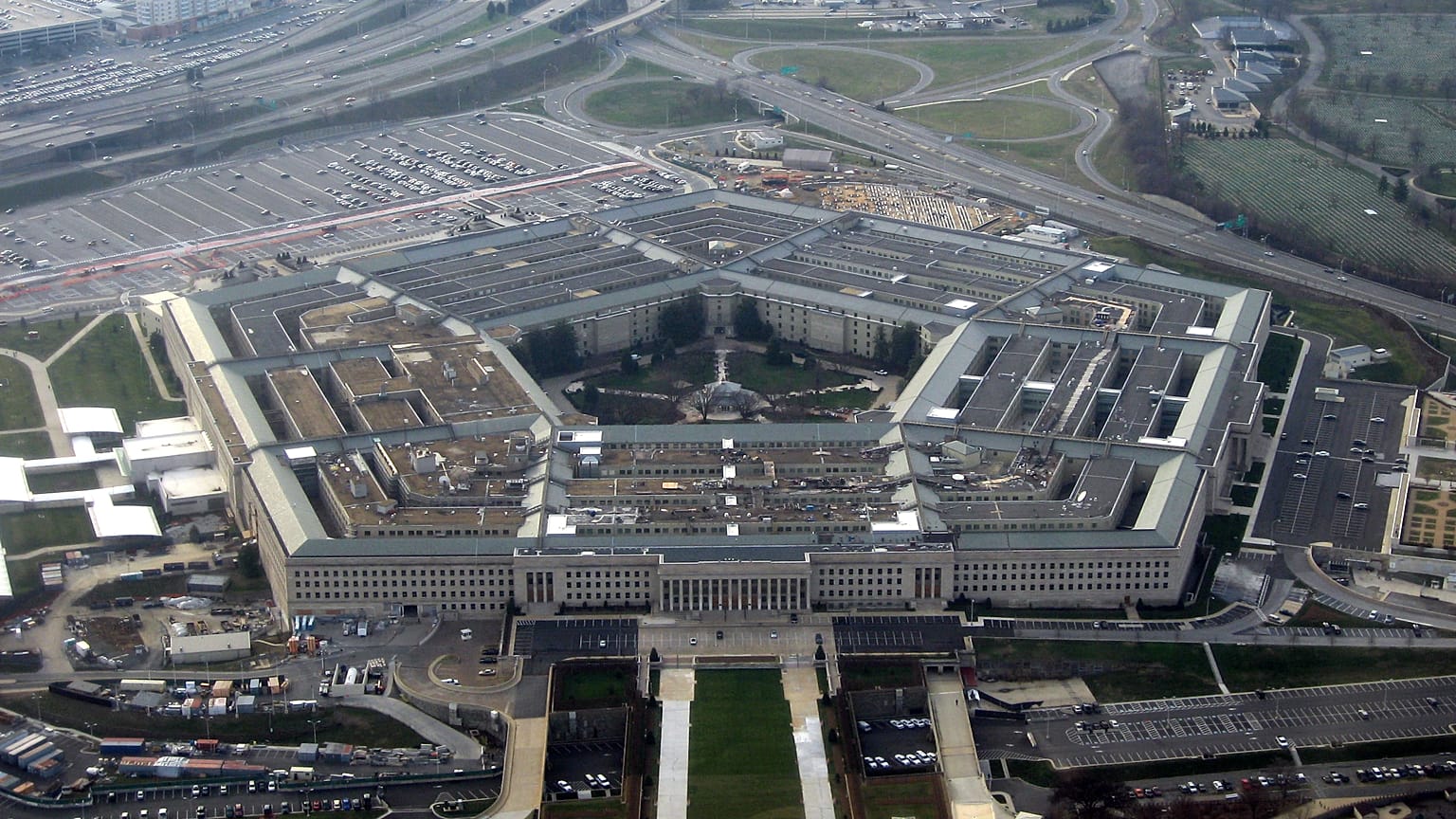 The Pentagon" by David B. Gleason is licensed under CC BY-SA 2.0