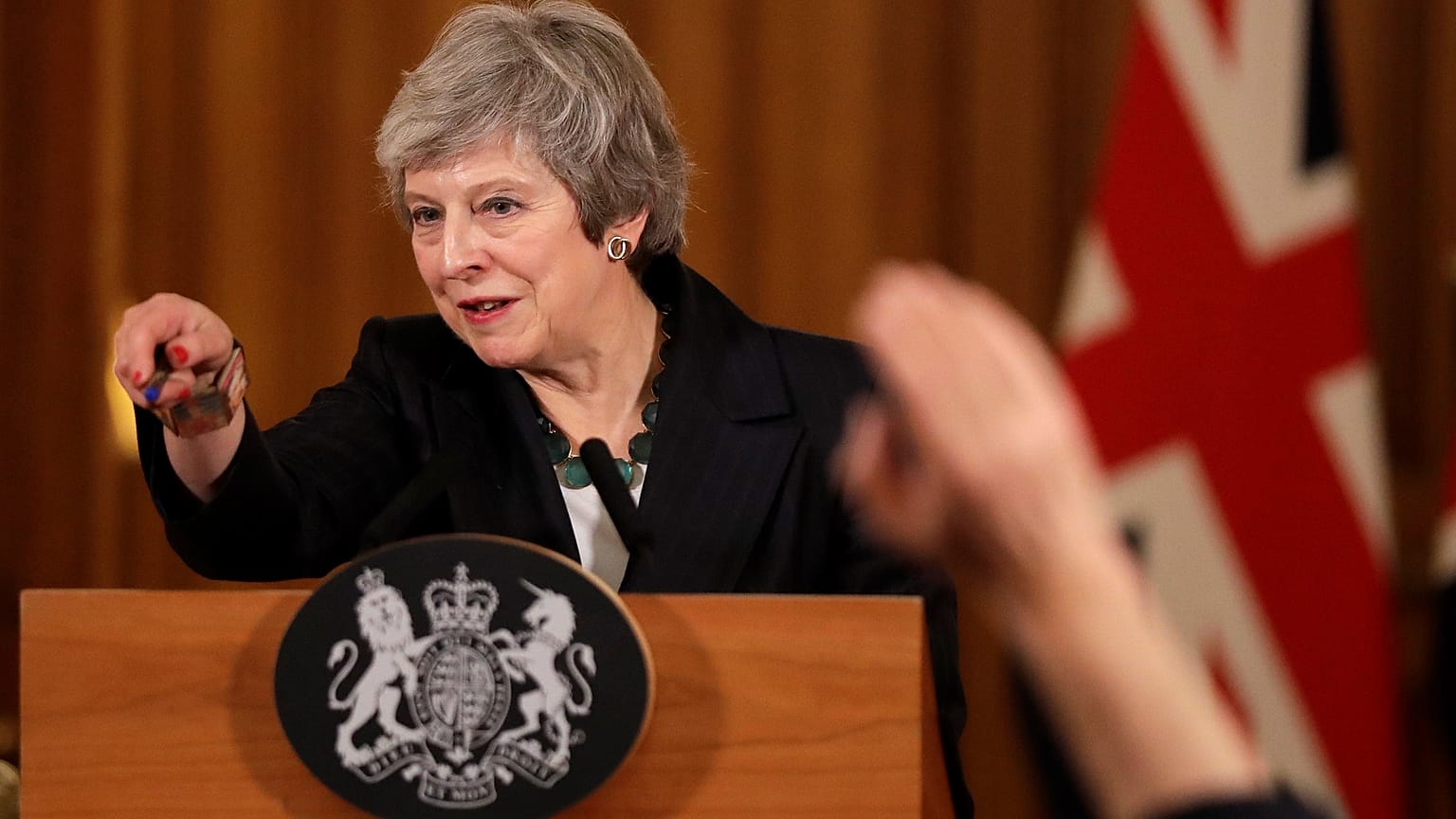 State of the Union: Die Woche der Frauen - Theresa May und Angela Merkel