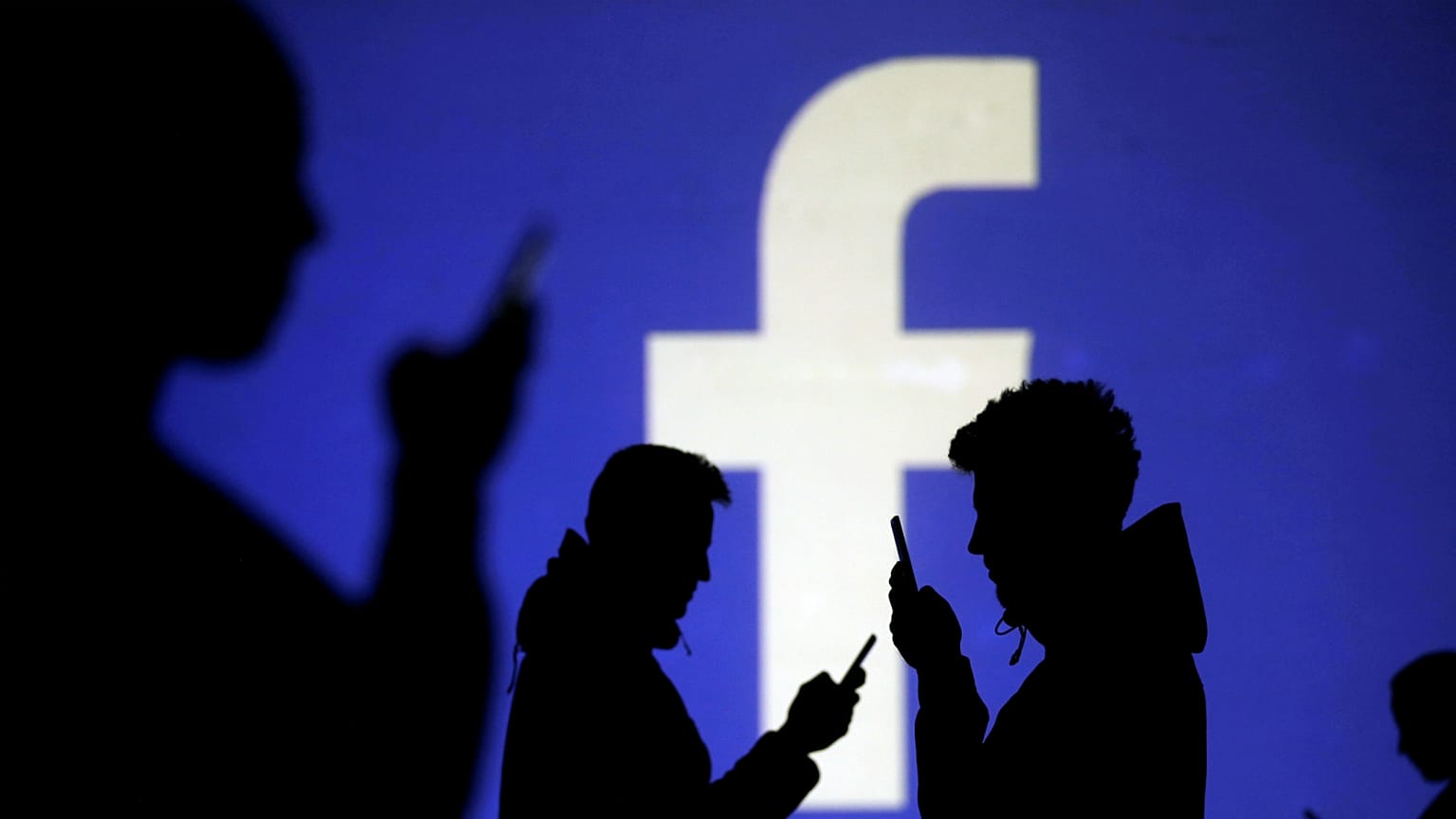 Facebook içeriklerini bağımsız yapı denetleyecek