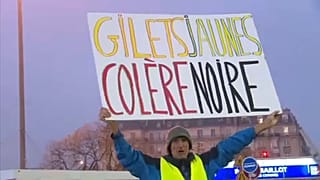 Meghalt egy francia tüntető, miközben az üzemenyag-áremelés ellen tiltakoztak