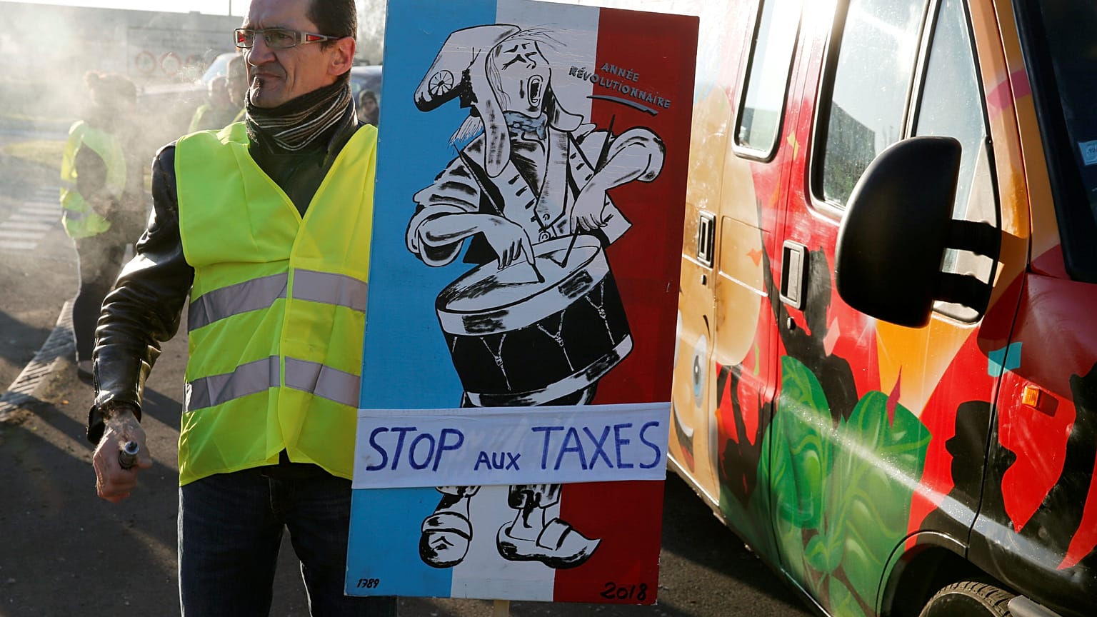 'Gilets jaunes': Hundreds of speed cameras in France out of service since protests began