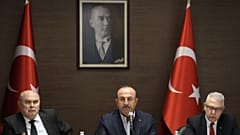 Çavuşoğlu: PYD ve Gülen, ABD ile ilişkileri geren iki konu