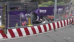 Dramatische Videos zeigen F3-Unfall von Sophia Flörsch (17)