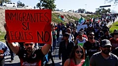 Einwohner Tijuanas protestieren gegen Migranten-Zustrom