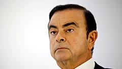 Őrizetben a Renault-Nissan-Mitsubishi-vezér