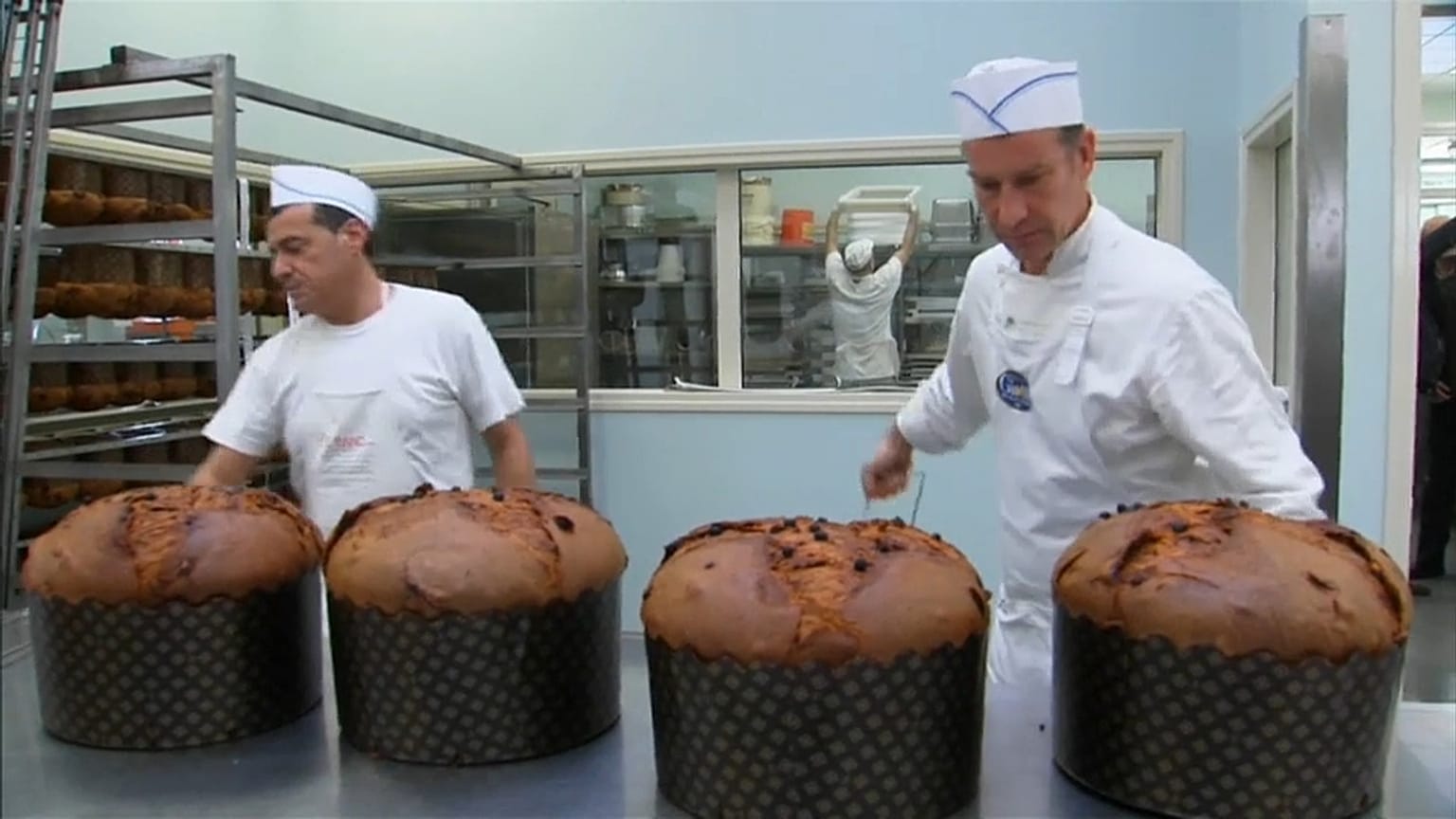 Melegatti: pandori e panettoni di nuovo in forno