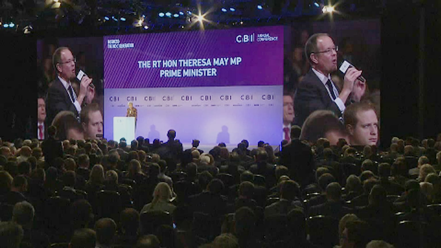 Üzletemberek vonták kérdőre Theresa May-t