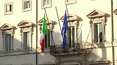 Η Ρώμη αναμένει την απόφαση της Κομισιόν