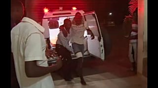 Kenia: Bewaffnete entführen 23-jährige Italienerin 
