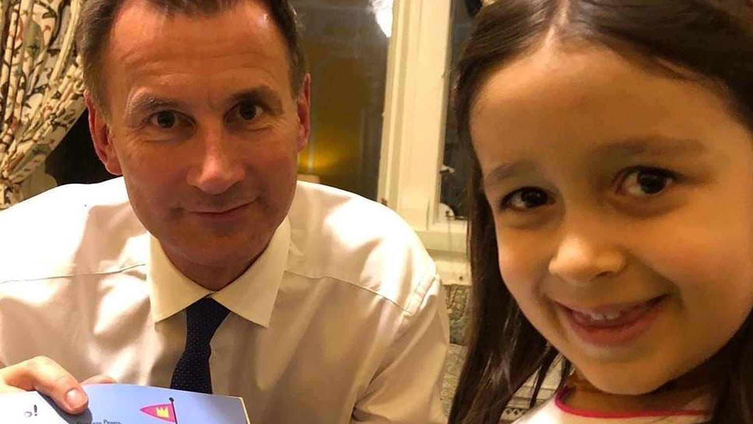 Jeremy Hunt with Nazanin's daughter Gabriella in Iran
