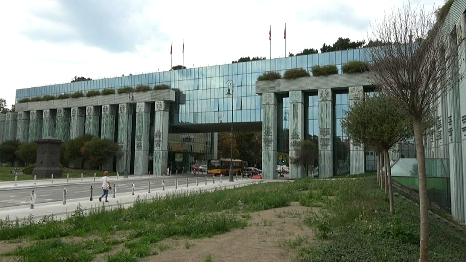 Polonia da marcha atrás en su polémica reforma del Tribunal Supremo
