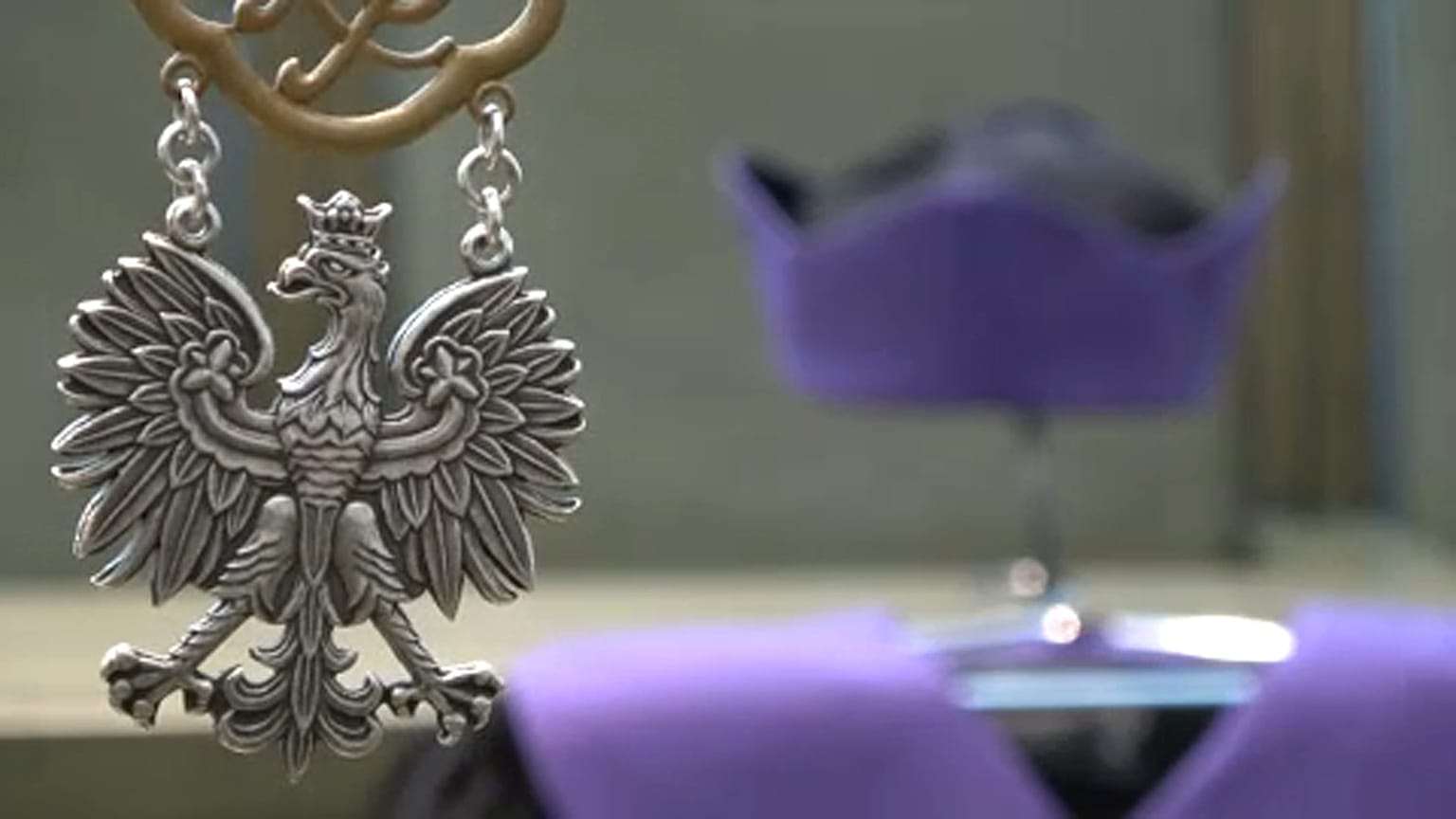 Módosították a lengyel legfelsőbb bírósági törvényt