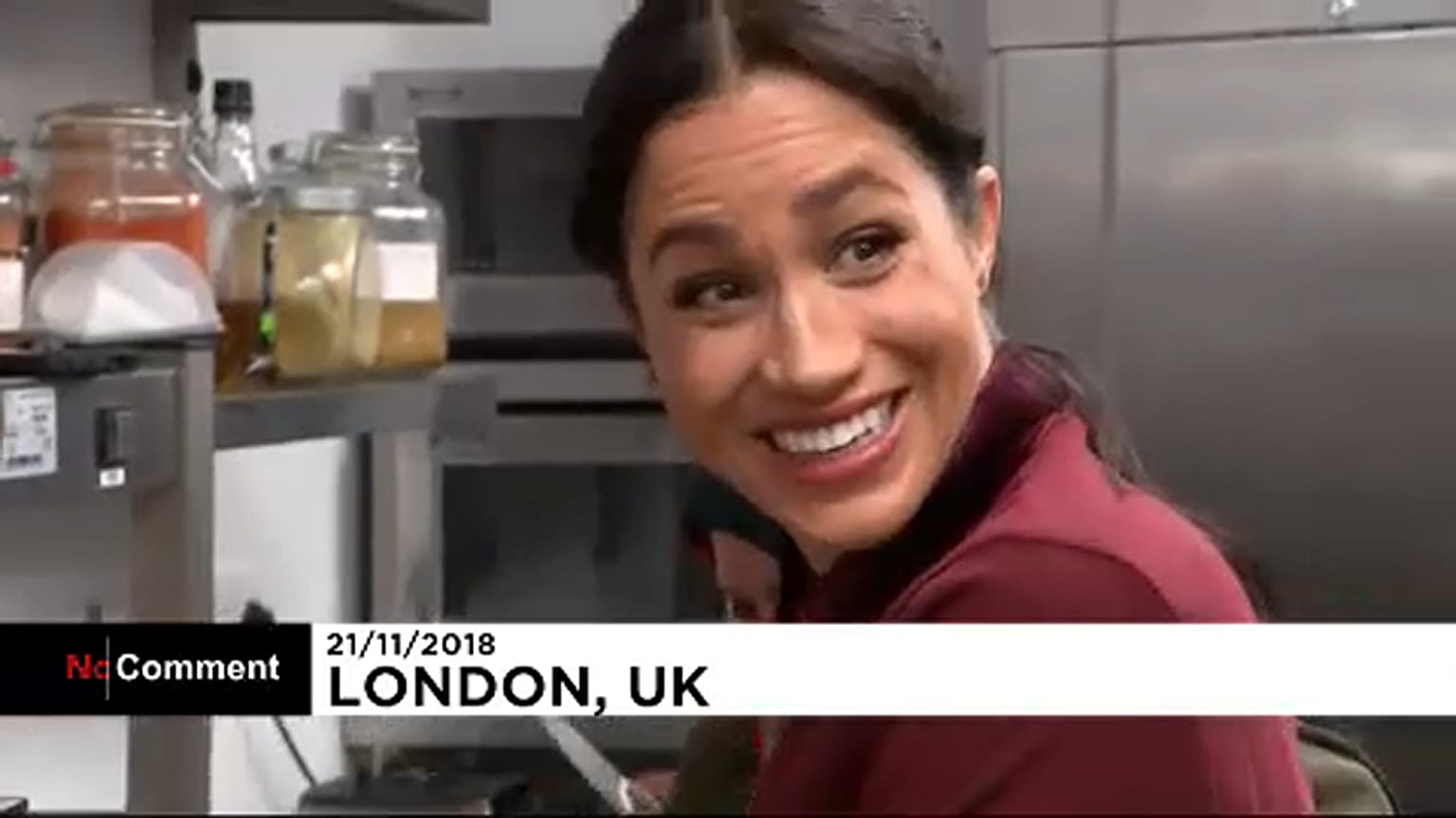 Meghan Markle Grenfell Tower kurbanları için kolları sıvadı