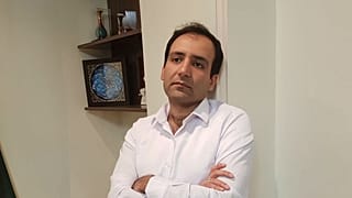 مجید توکلی در گفتگو با یورونیوز: تحریمها به شورش نخواهد انجامید