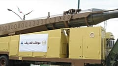 سپاه پاسداران: پایگا‌ه‌های آمریکا در منطقه گوشت زیر دندان ما هستند