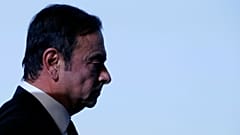 Carlos Ghosn écarté de la présidence de Nissan
