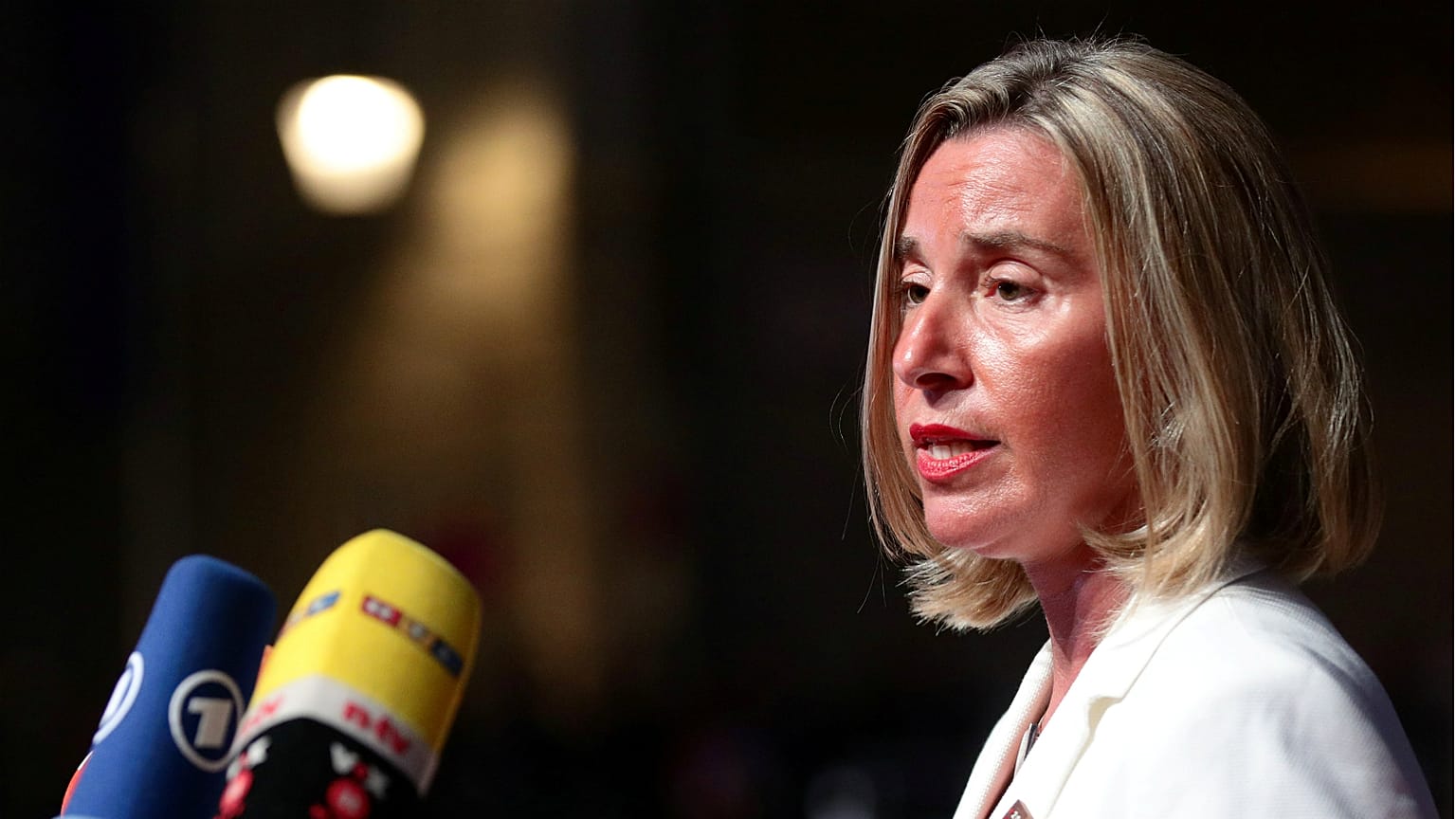 Mogherini: Demirtaş'ın en kısa zamanda serbest bırakılmasını umuyoruz