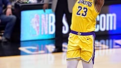 NBA: ritorno commosso di LeBron James a Cleveland