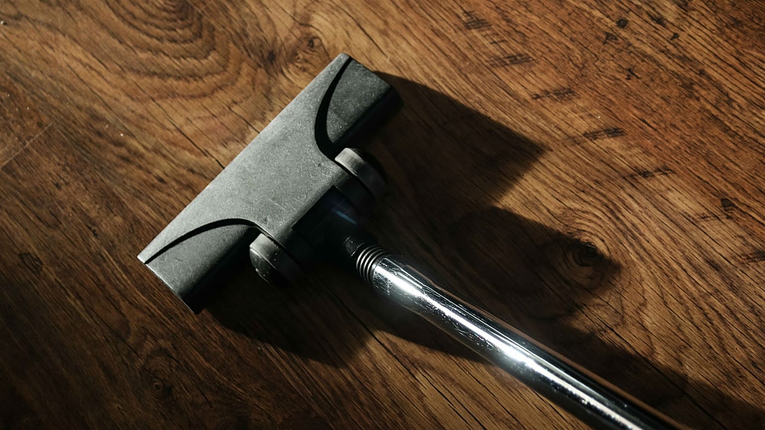 Cleaning lady gets 10-year jail term for lying about primary school education