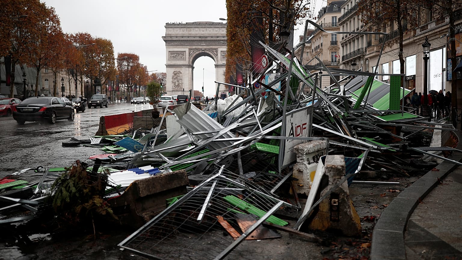 "Gilets jaunes", le jour d'après