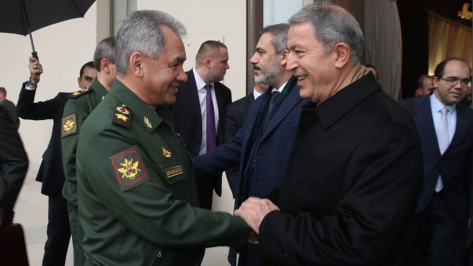 Halep'e kimyasal saldırı iddiasının ardından Türk ve Rus bakanlardan telefon görüşmesi