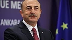 Τσαβούσογλου: Ας ξυπνήσουν όσοι ονειρεύονται μηδέν στρατό στην Κύπρο