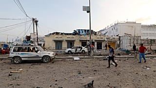 Somali'de din merkezine bomba yüklü araçla saldırı: En az 10 ölü