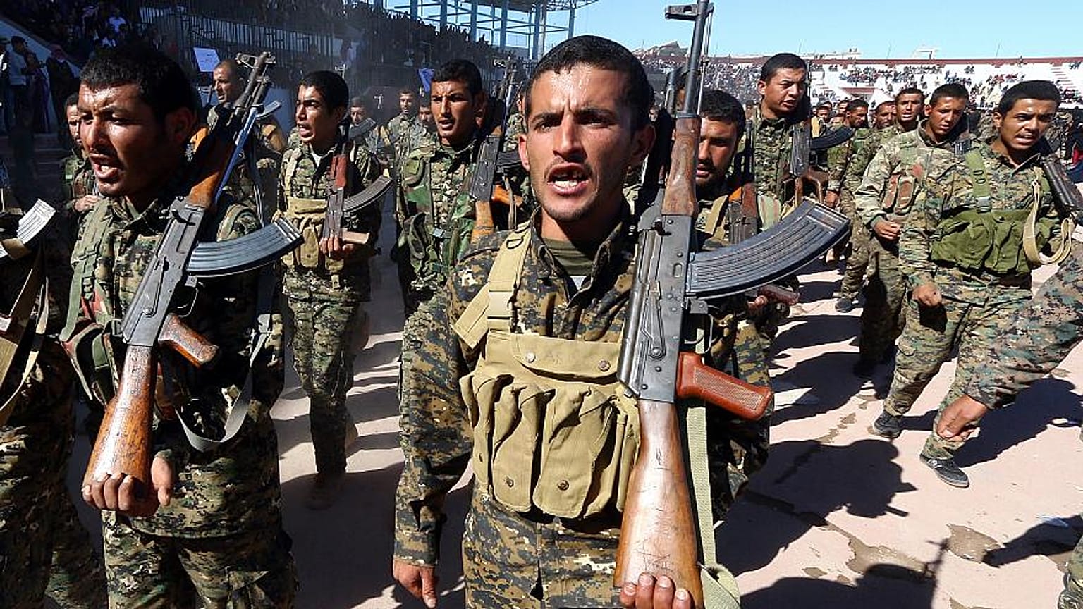 أفراد من قوات سوريا الديمقراطية - أرشيف رويترز