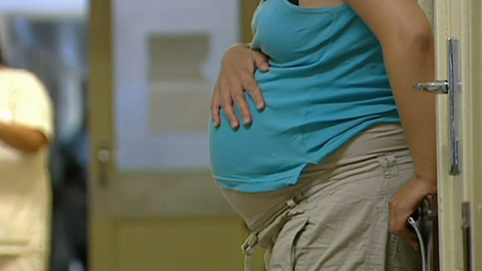 Nos países atingidos pela crise, espera-se mais para ter filhos