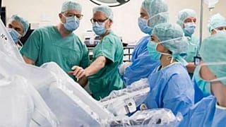 83 bin ölüm, binlerce mağduriyet: Vücudumuza yerleştirilen implantlar ne kadar güvenli?