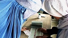 افغانستان احتمال تاخیر در برگزاری انتخابات ریاست جمهوری را بررسی می‌کند