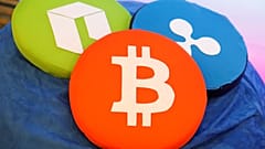 بِتكوين تواصل تراجعها مع استئناف البيع في العملات المشفرة
