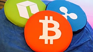بِتكوين تواصل تراجعها مع استئناف البيع في العملات المشفرة